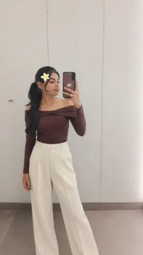 Nandani Gupta — moment 14